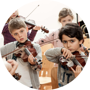 klassenstreicher lernen - finanziert durch die Helmut Behn Stiftung - Musik
